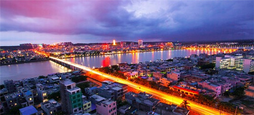 连山壮族瑶族自治县开店创业2025足球连锁店受欢迎品牌有哪些，连州足球场