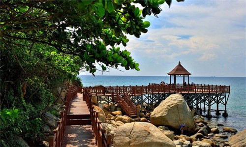 黑暗之潮是手游吗（黑暗之潮公测）